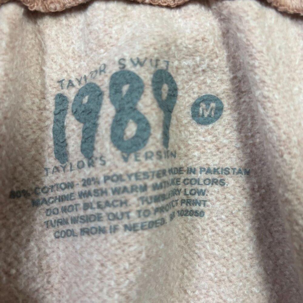 Taylor Swift 1989 Album Taylors Version Synth-Pop… - image 4